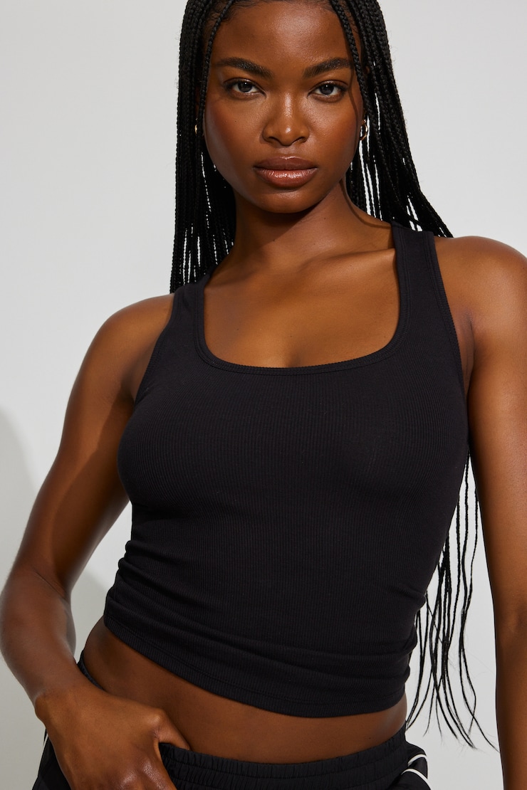 SnatchRib Scoop Tank Top Black | Garage