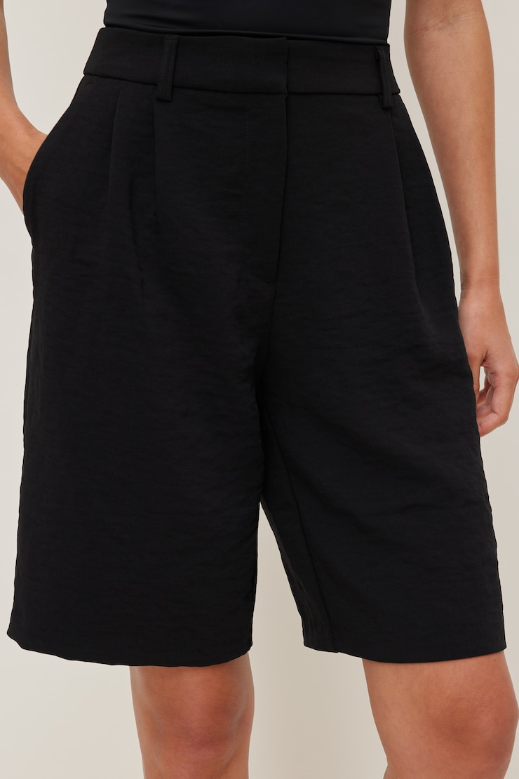 Alex High Rise Bermuda Shorts Jet Black large