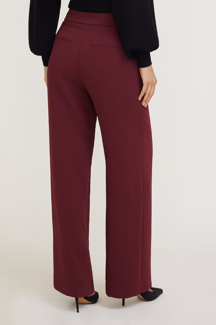 Yasmin Airflow Straight Leg Pants Zinfandel Burgundy large