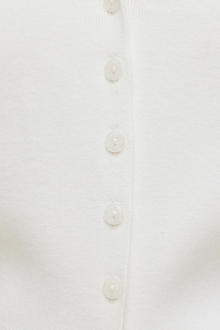 V Neck Cardigan Snow White large