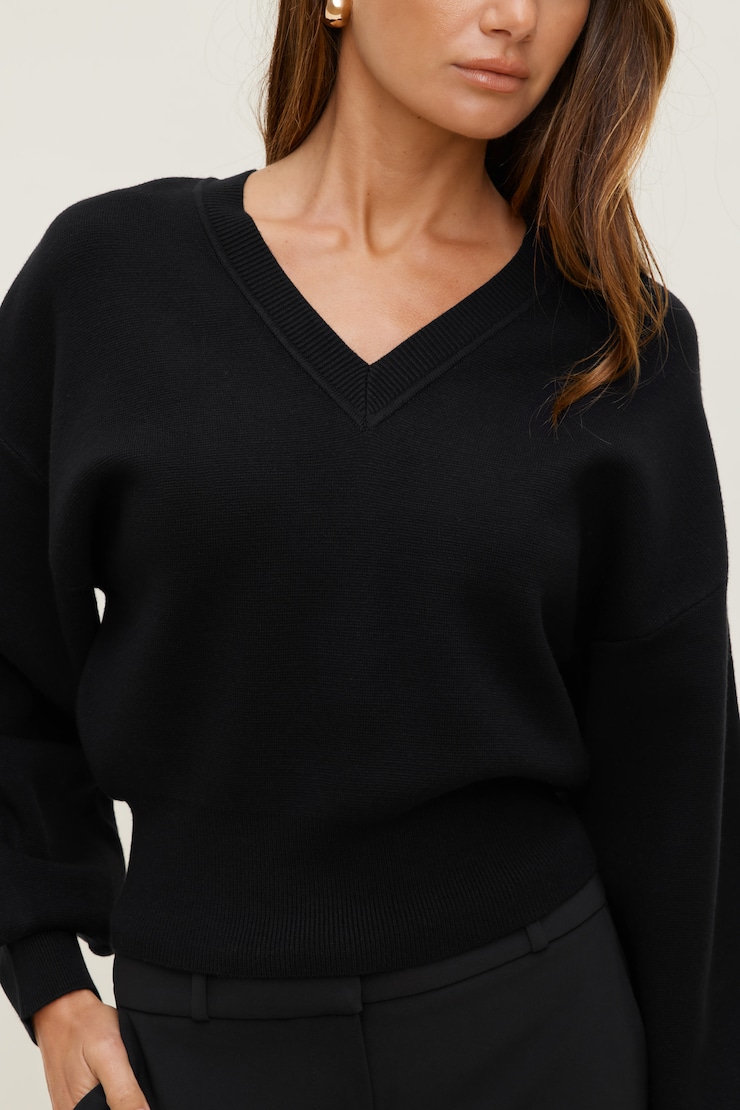 Cinched V Neck Sweater Jet Black large