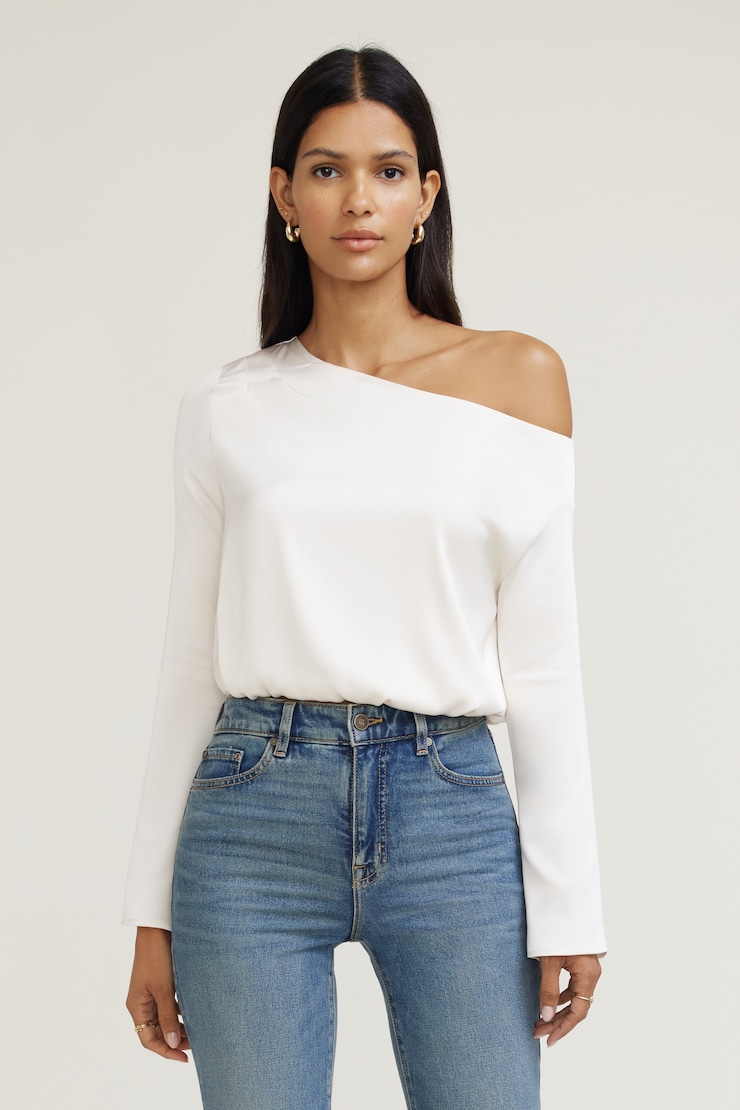 新品maison celon off shoulder silky blouse Off Shoulder Satin Blouse Beige | Dynamite