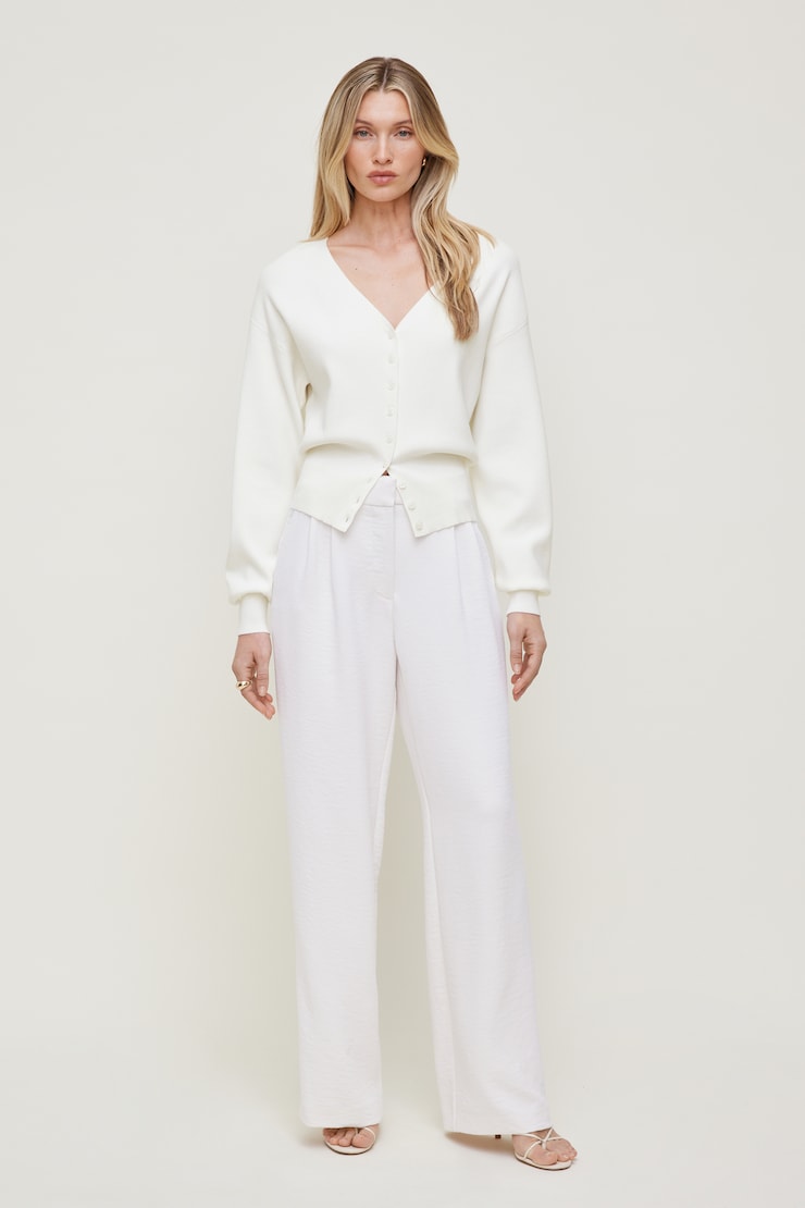 V Neck Cardigan Snow White large
