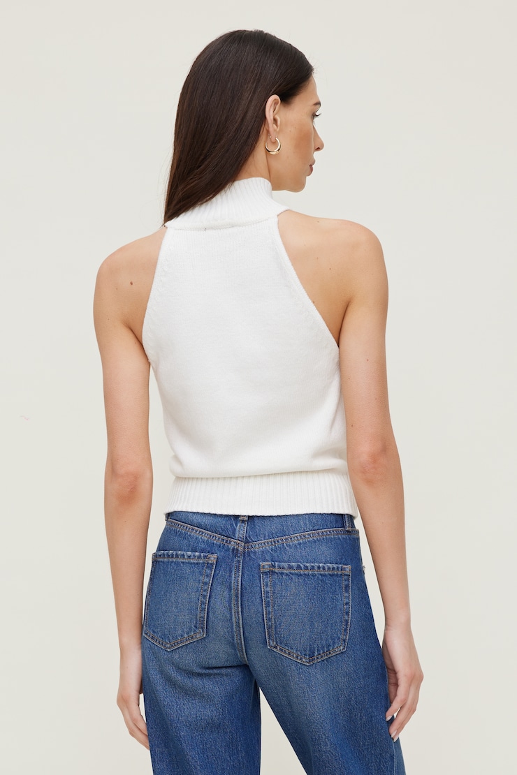 Turtleneck Sweater Tank Top Snow White large