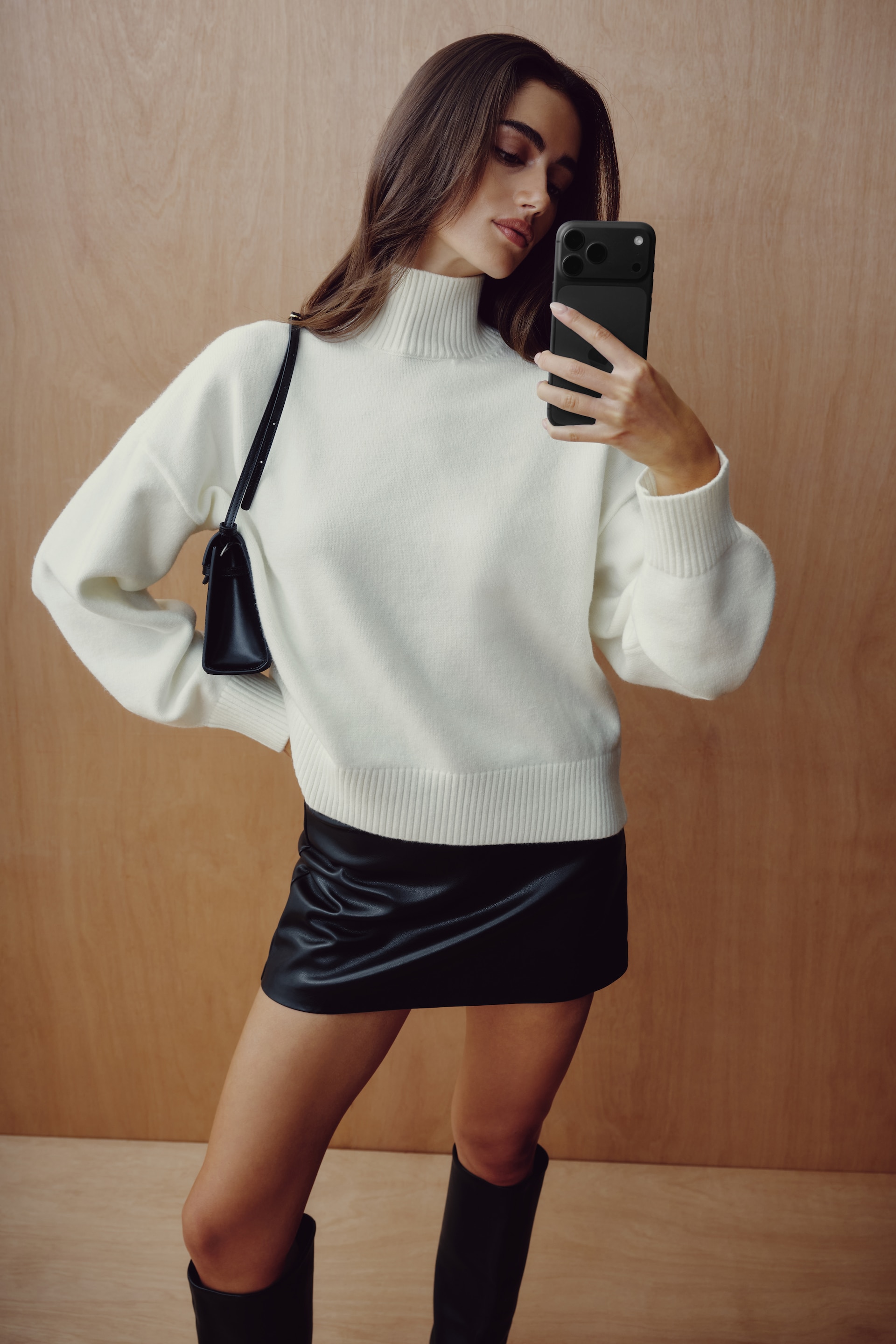 Discover the Look