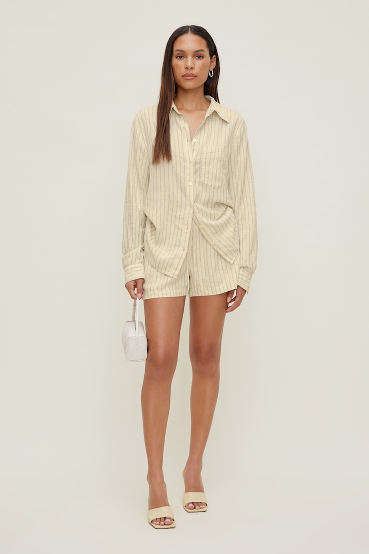 Linen High Rise Shorts