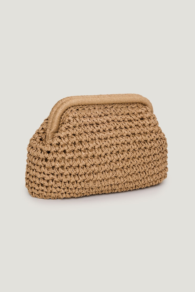 Pochette en paille