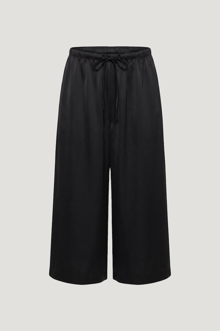 Leo Satin Capri Pants Jet Black large
