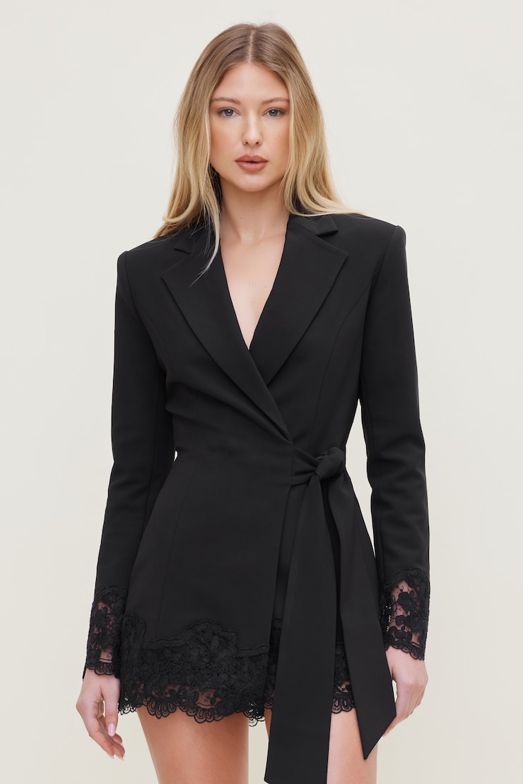 Minirobe une pièce style veston en dentelle Noir encre large