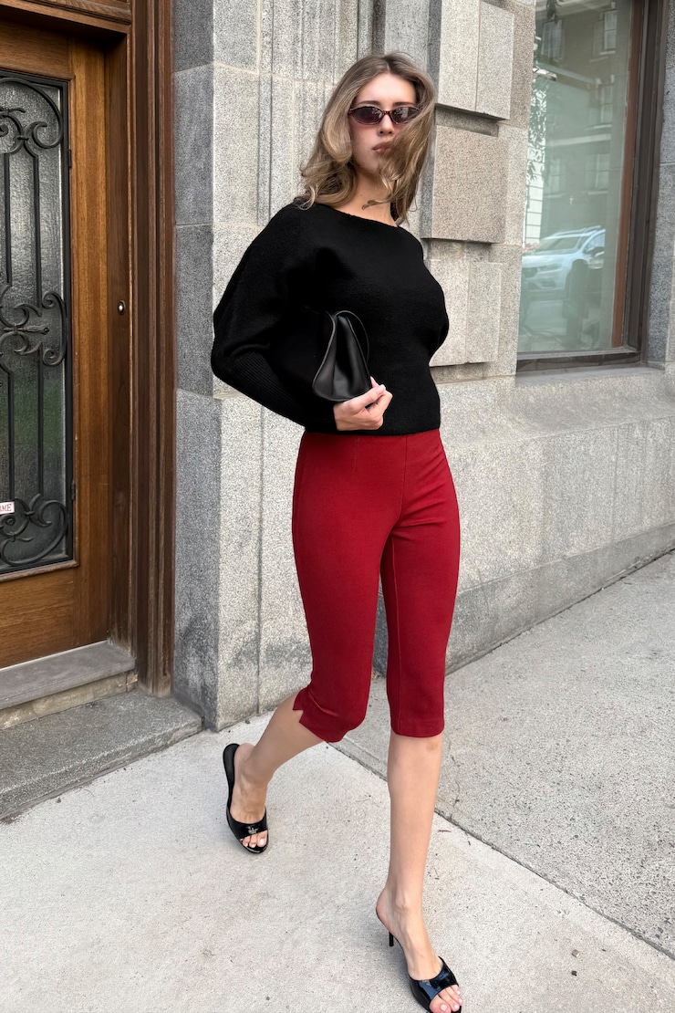 Liv Capri Pants Savvy Red large