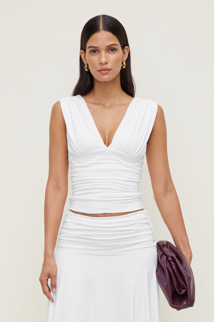 Camisole sculptante à col plongeant