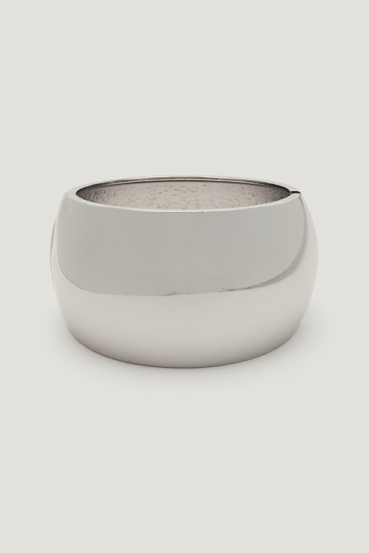 Oversized Chunky Snap Bangle Bracelet Grey | Dynamite