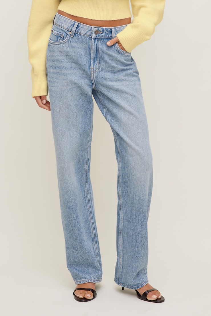 Mika Mid Rise Relaxed Straight Leg Jeans Medium Light Indigo / Fay Blue large
