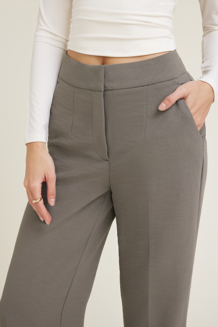Yasmin Airflow Straight Leg Pants Falcon Brown large