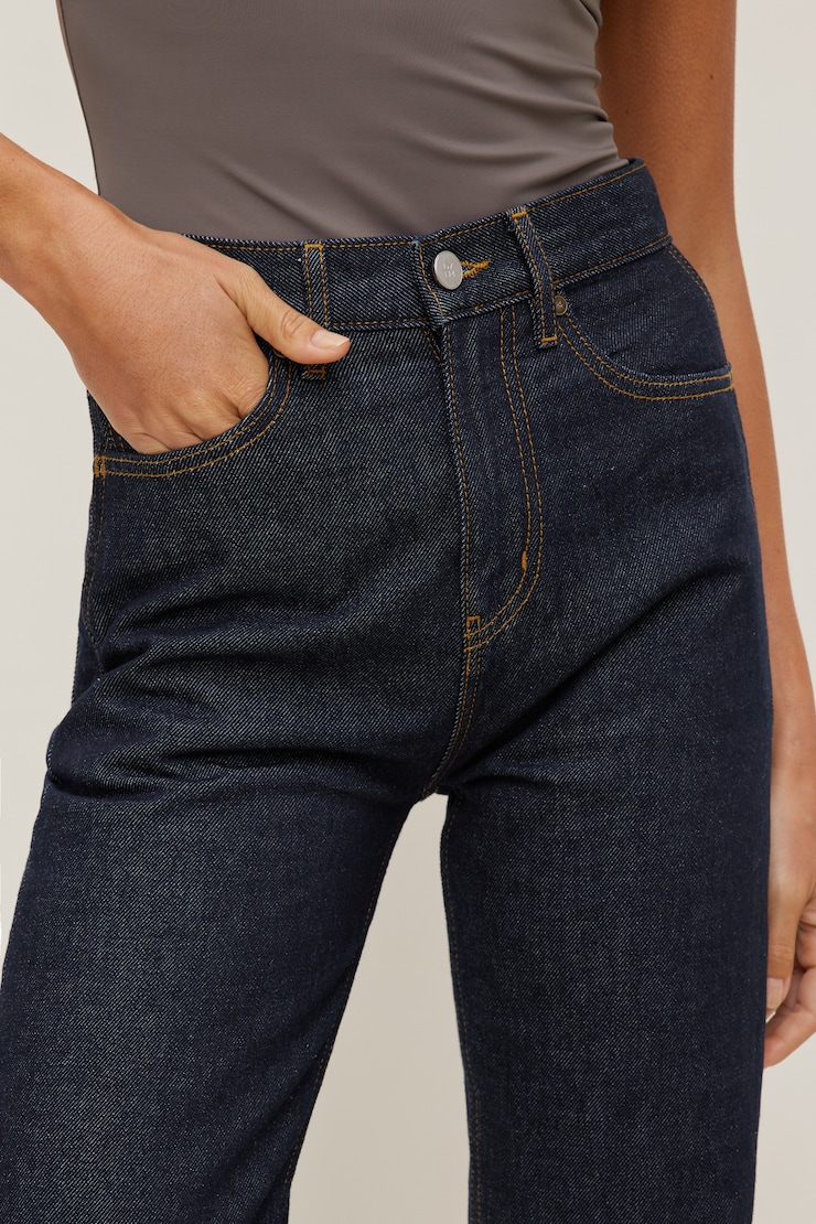 Valentina Ultra High Rise Bootcut Jeans Dark Indigo / Rinse large