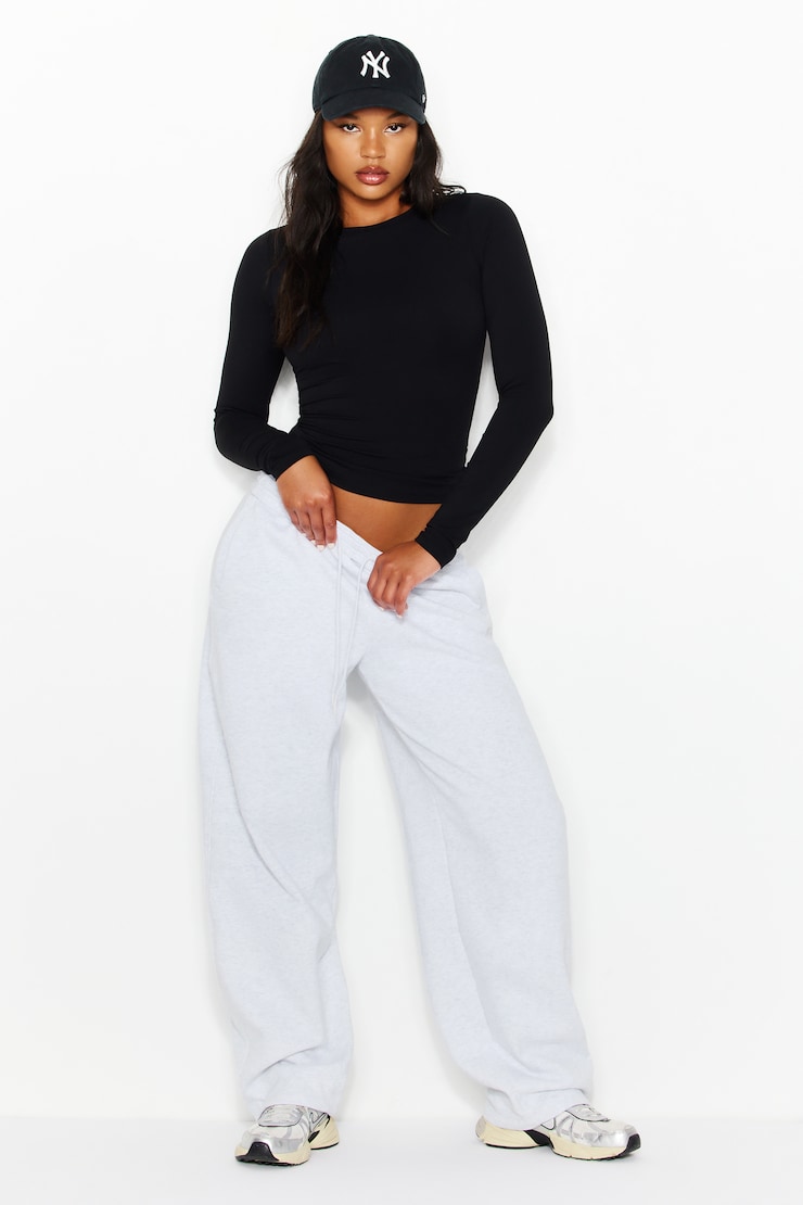 Sleek Crewneck Longsleeve Top, Jet Black, large