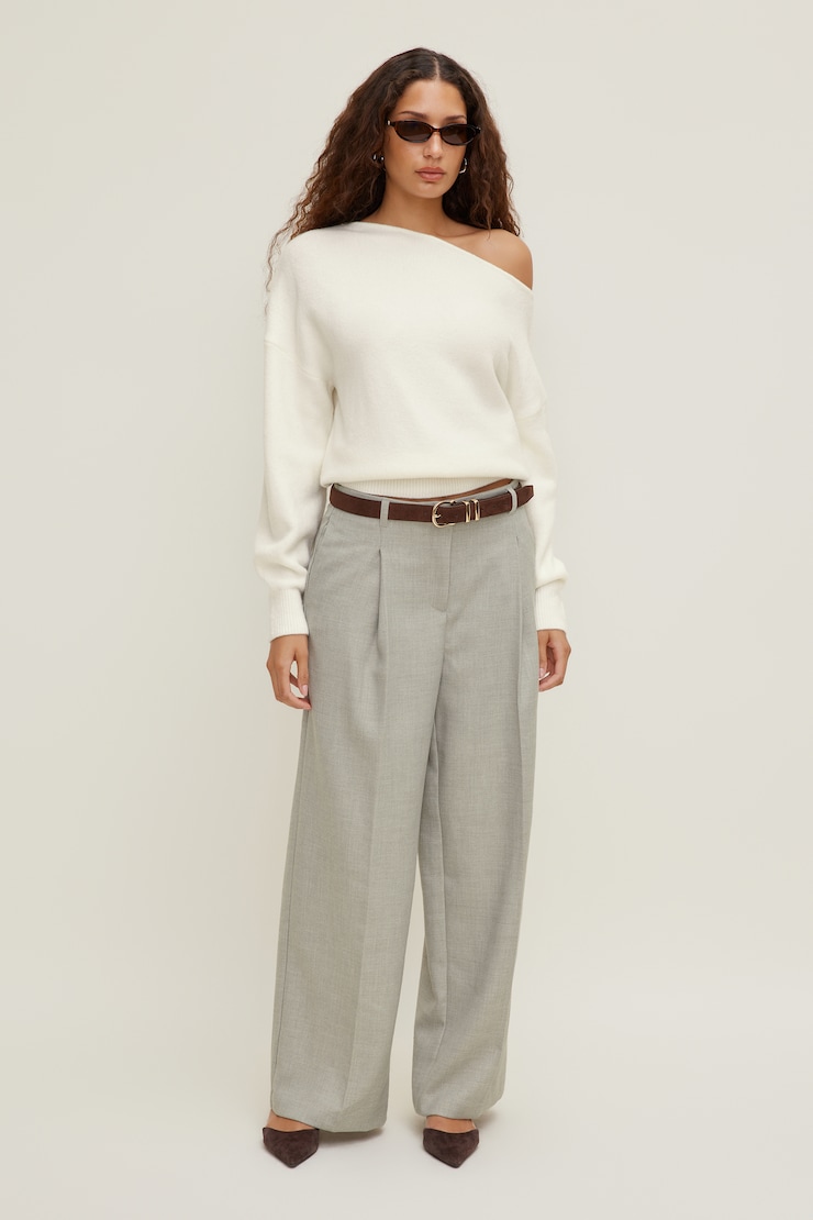 Mid Rise Wide Leg Pants