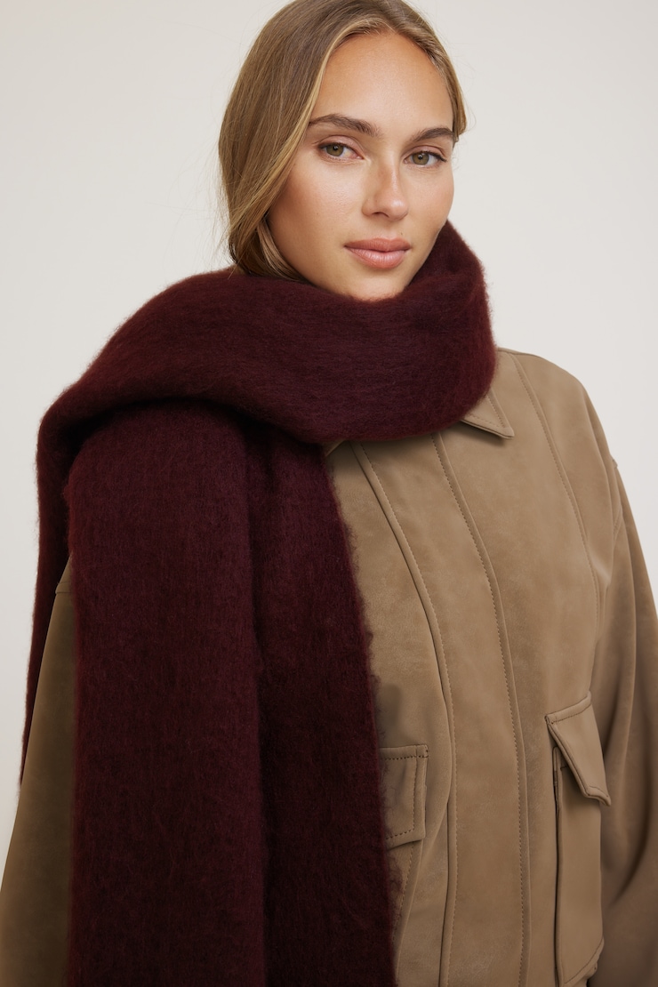 Foulard surdimensionné avec franges Bourgogne zinfandel large
