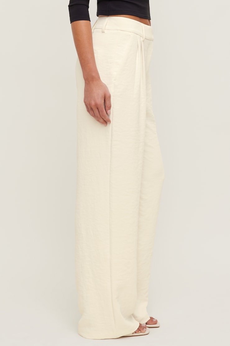 Alex Airflow Wide Leg Pants Cashmere Cream large