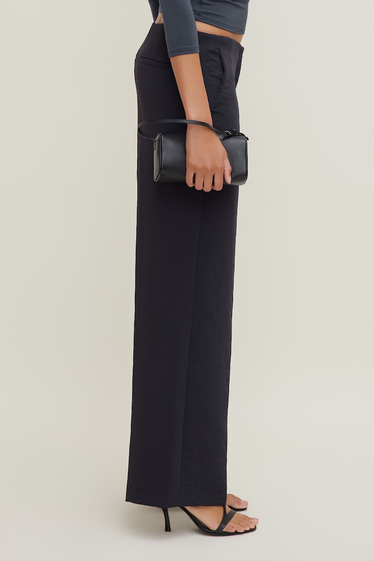 Danika Airflow Low Rise Pants Deep Well Navy large