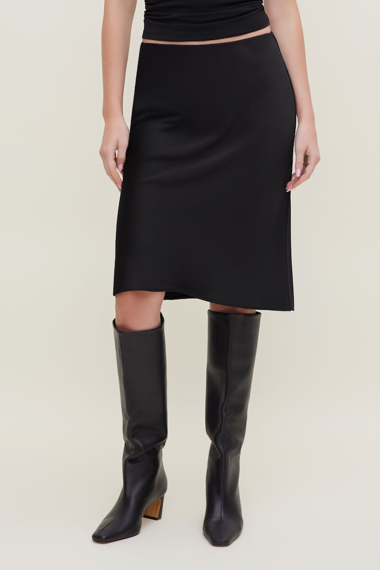 Jupe midi en satin Esther Noir encre large