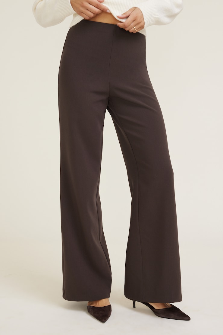 Pantalon épuré à jambe large Brun café large