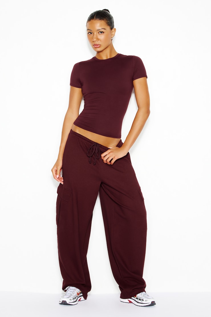 Baretouch Crewneck T-Shirt, Burgundy Bite, large