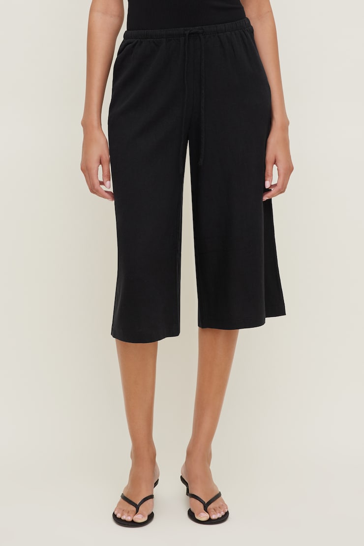 Leo Linen Capri Pants Jet Black large