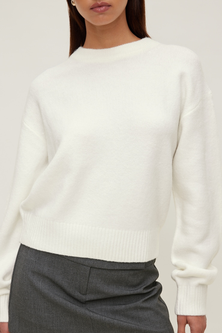 Shrunken Crewneck Sweater Snow White large