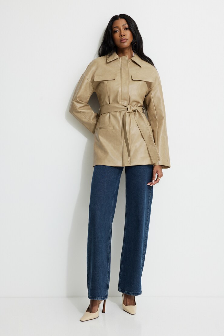 Blouson en faux cuir avec ceinture Pain doré large