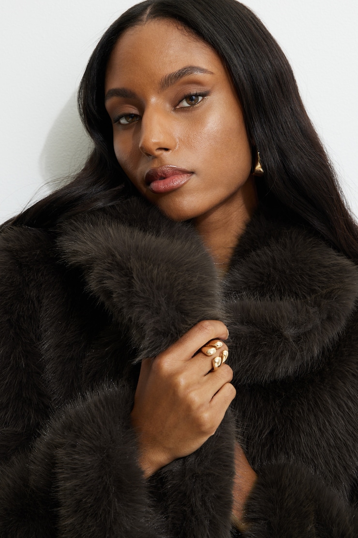 Faux Fur Midi Jacket Brown | Dynamite