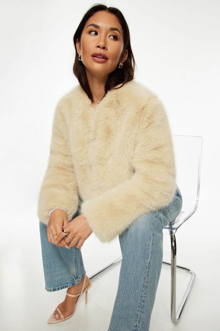 Faux Fur Cropped Jacket Almond Cookie large