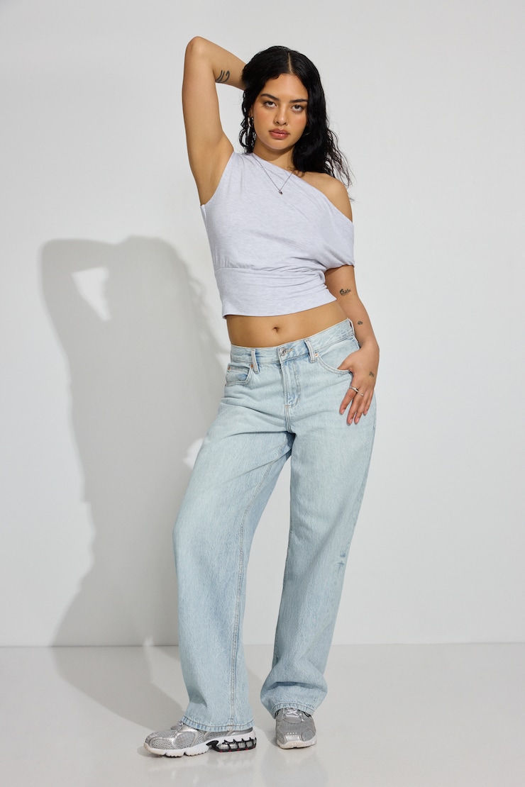 Haut à bande de taille et épaules dégagées