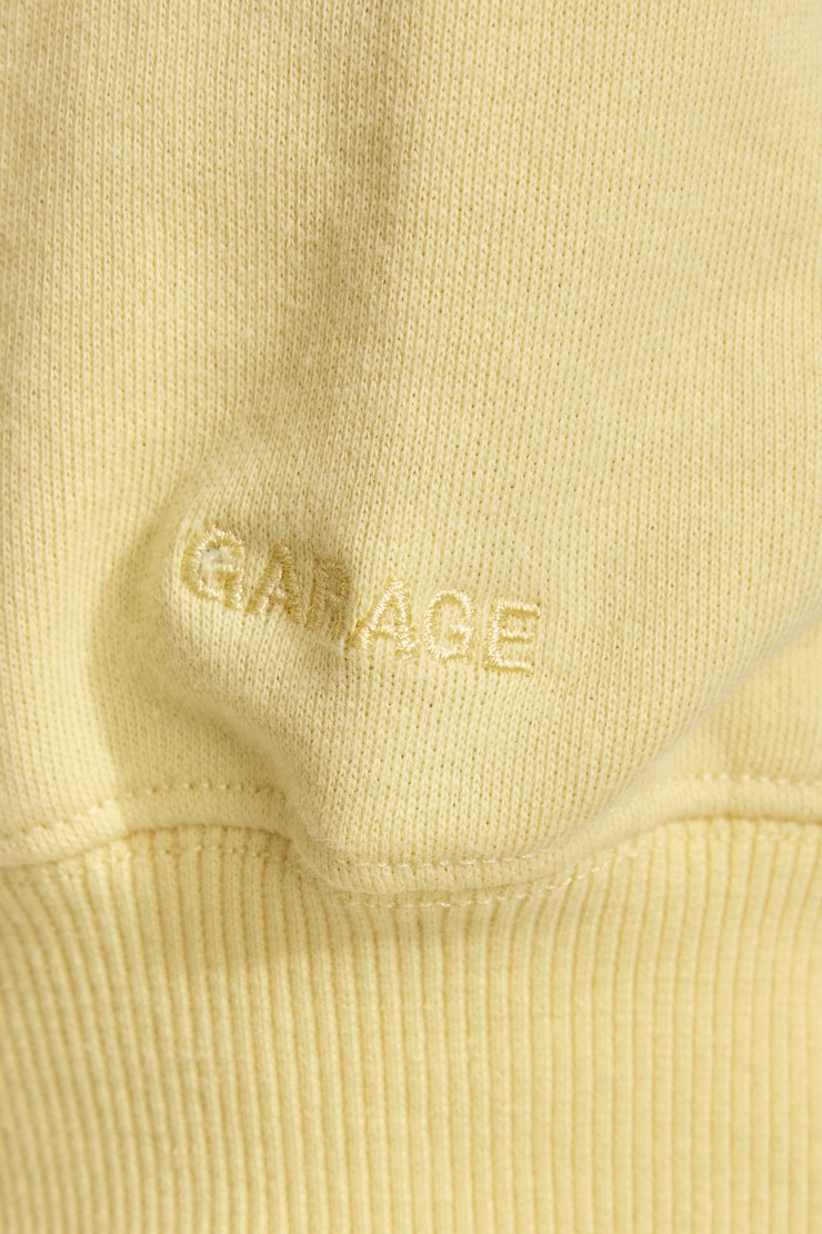 Sweatshirt ample à col rond en SoftTerry, Fleur d’anis jaune avec art « Beach Club », large