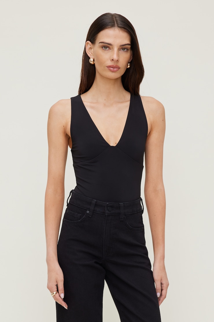 Sculpt Plunging V Neck Bodysuit