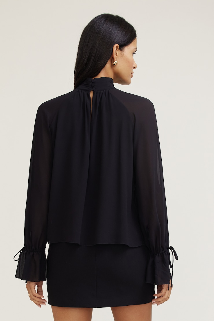 Blouse froncée à col montant Noir encre large