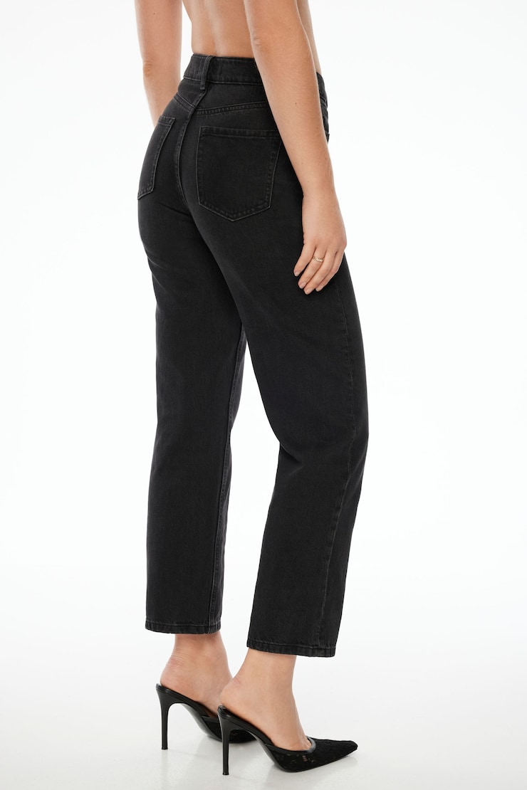 Justina Straight Leg Jeans Washed Black / Mi Amor large