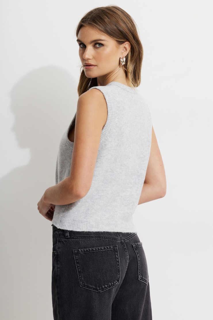 Heavenlyarn™ Crewneck Vest Winter Mist Mix large