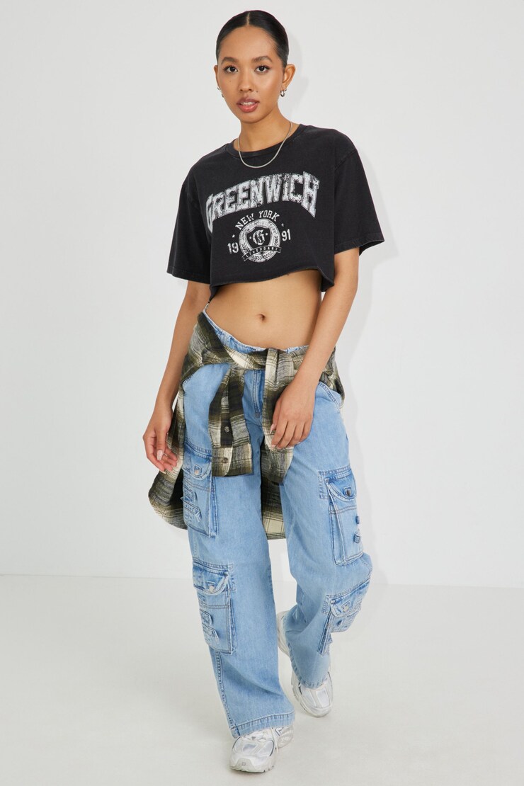 Avery Raw Ultra Chopped Tee, Washed Black with "Greenwich" Art, large