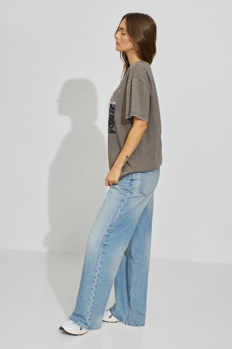 Ex Boyfriend Tee, Washed Smoked Out Grey with "Brick Lane Market" Art, large