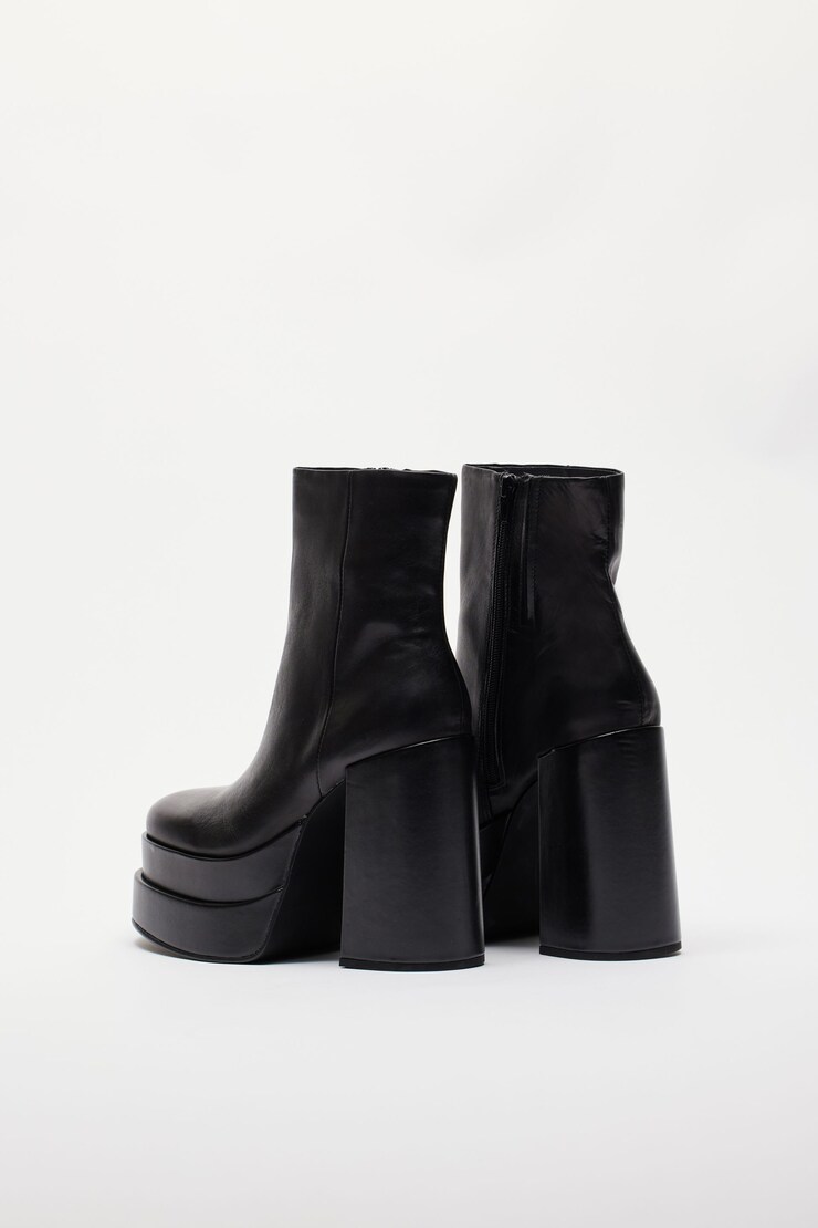 STEVE MADDEN - Bottes à plateforme Cobra, Noir encre, large
