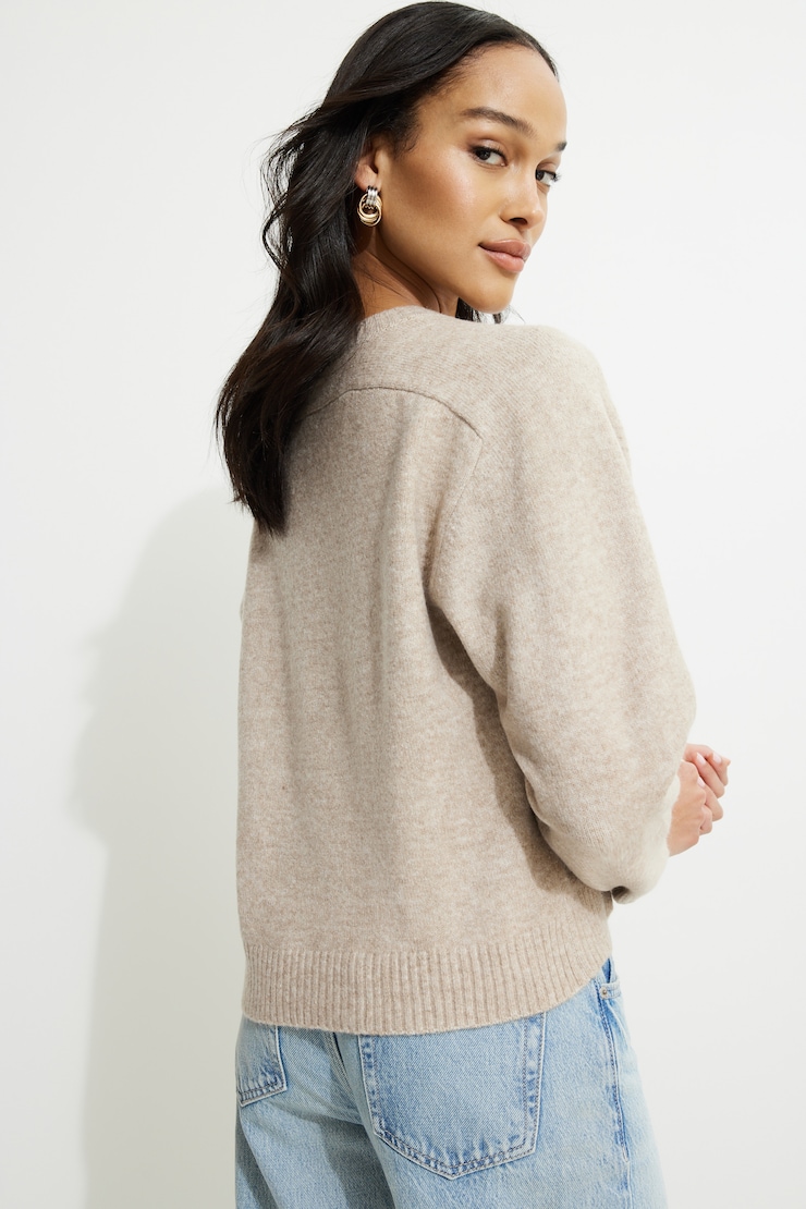 Heavenlyarn™ V Neck Sweater Soft Angora large