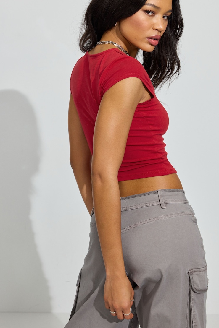 Portia Square Neckline T Shirt, Chili Pepper Red, large