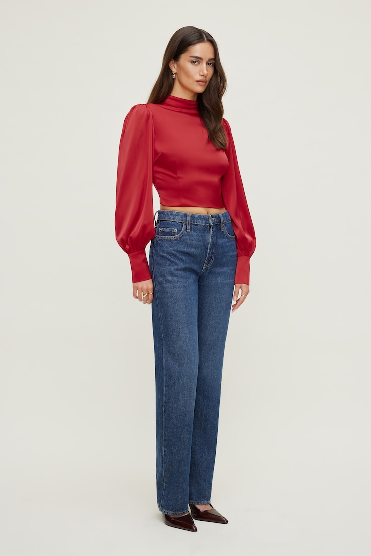 Blouse en satin à dos ouvert