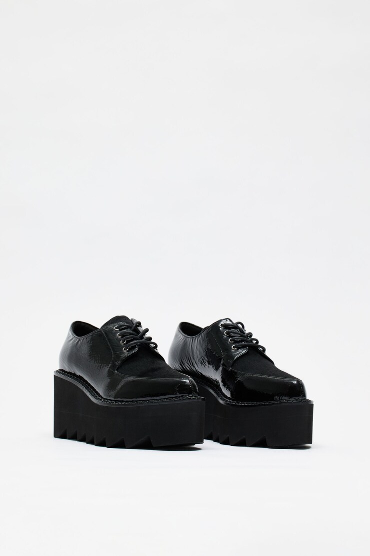 Souliers Boysdntcry - JEFFREY CAMPBELL, Noir verni gaufré et poils noirs, large