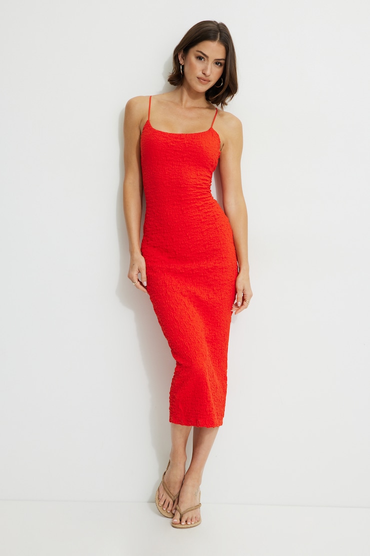 strapless open back dress Yurtof Red Fitted Ruched Midi Dress main image 1