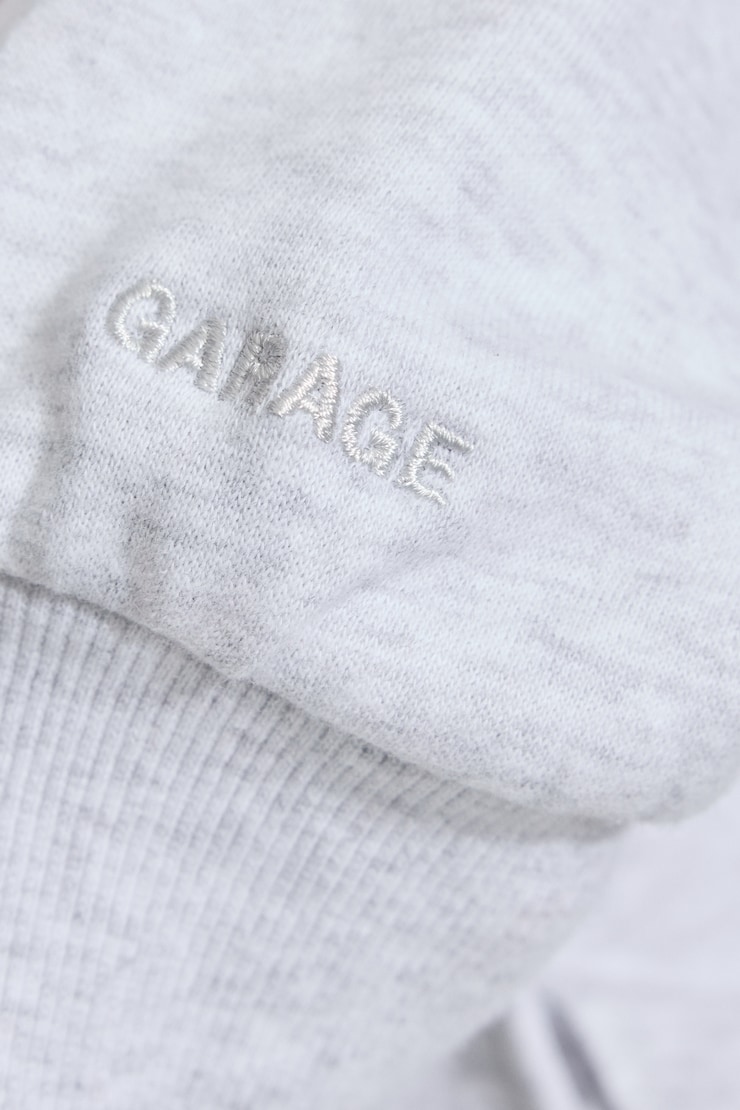 Haut à capuchon UltraFleece bouffant épuré et écourt