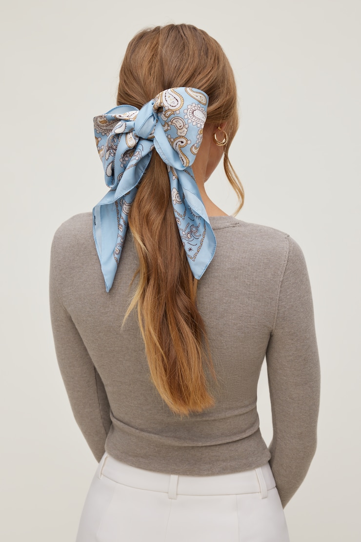 Foulard satiné Paisley bleu large