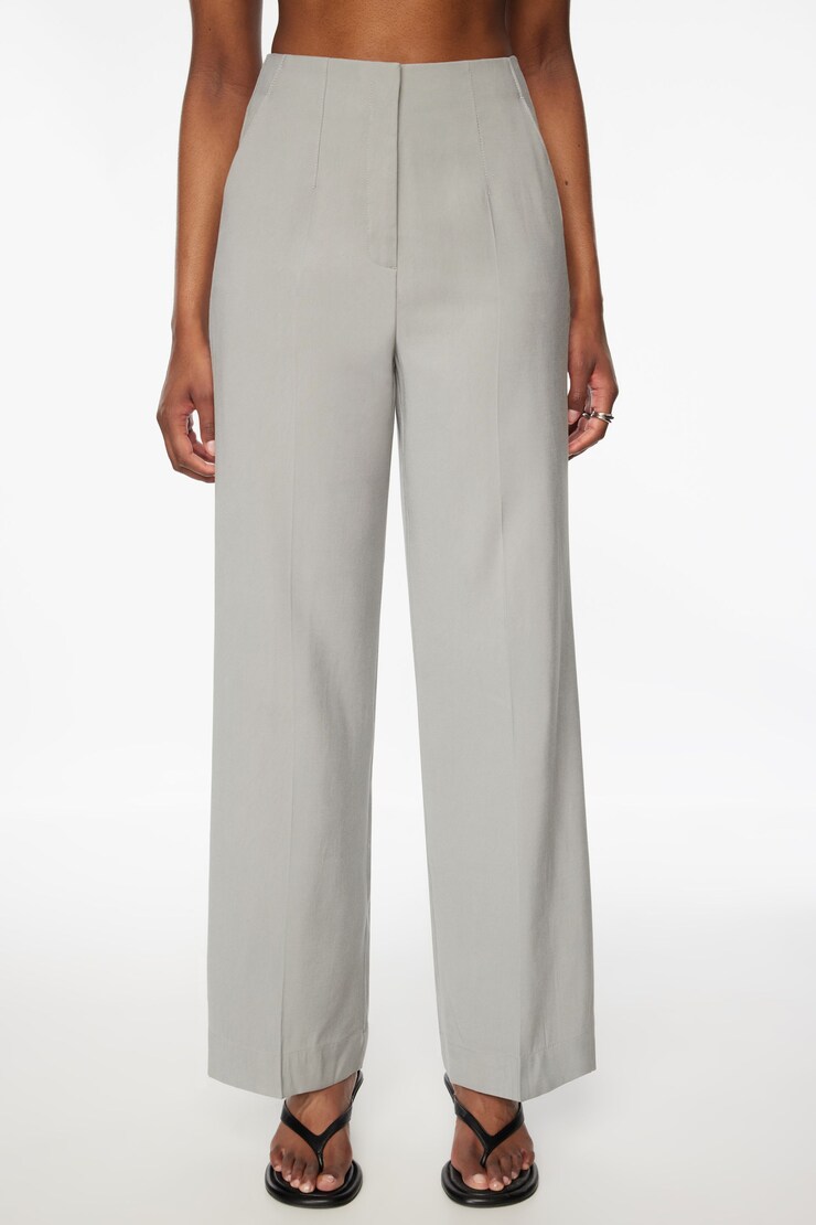 Yasmin Straight Leg Pants  Frost Gray  large