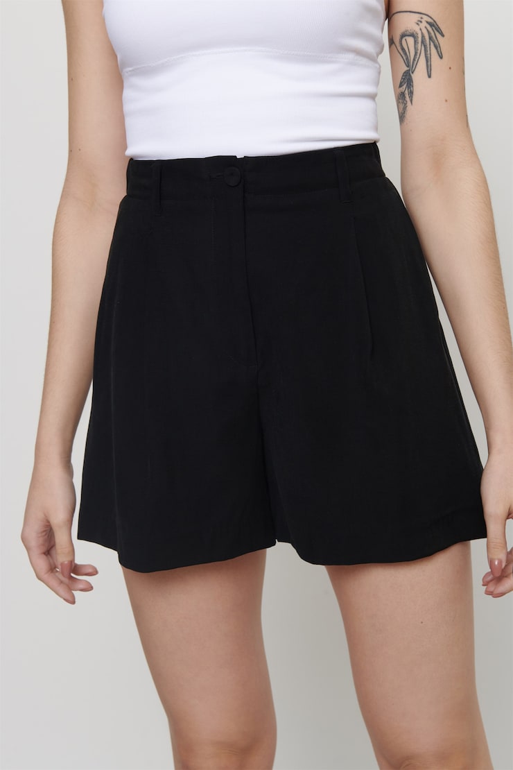 Whitney High-Rise Bermuda Short Jet Black large